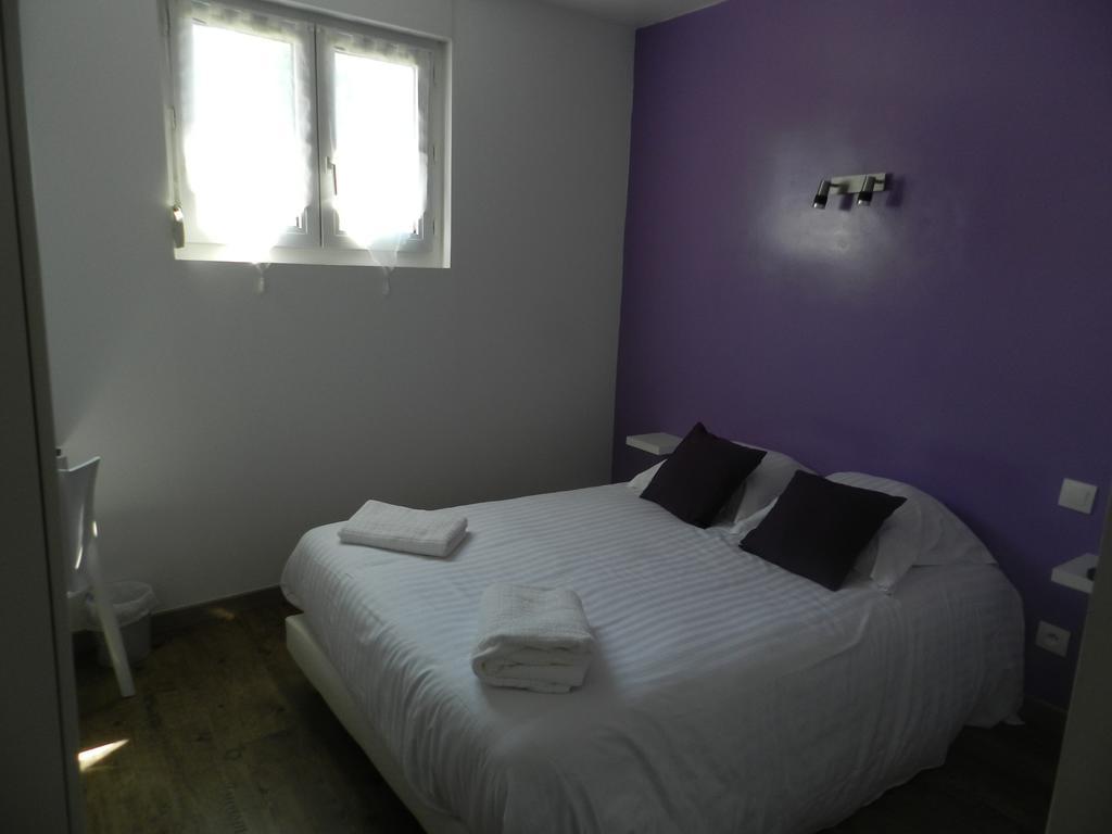 Le C Gourmand Hotel Sées Room photo